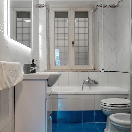 Sanpaolo Apartament *
